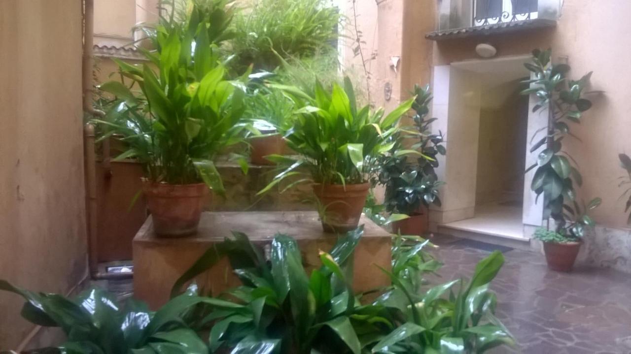 Bed & Breakfast 2 Be Colosseo 3*
